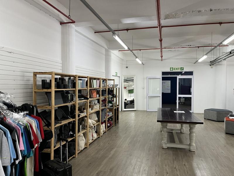 To Let commercial Property for Rent in Paarden Eiland Western Cape
